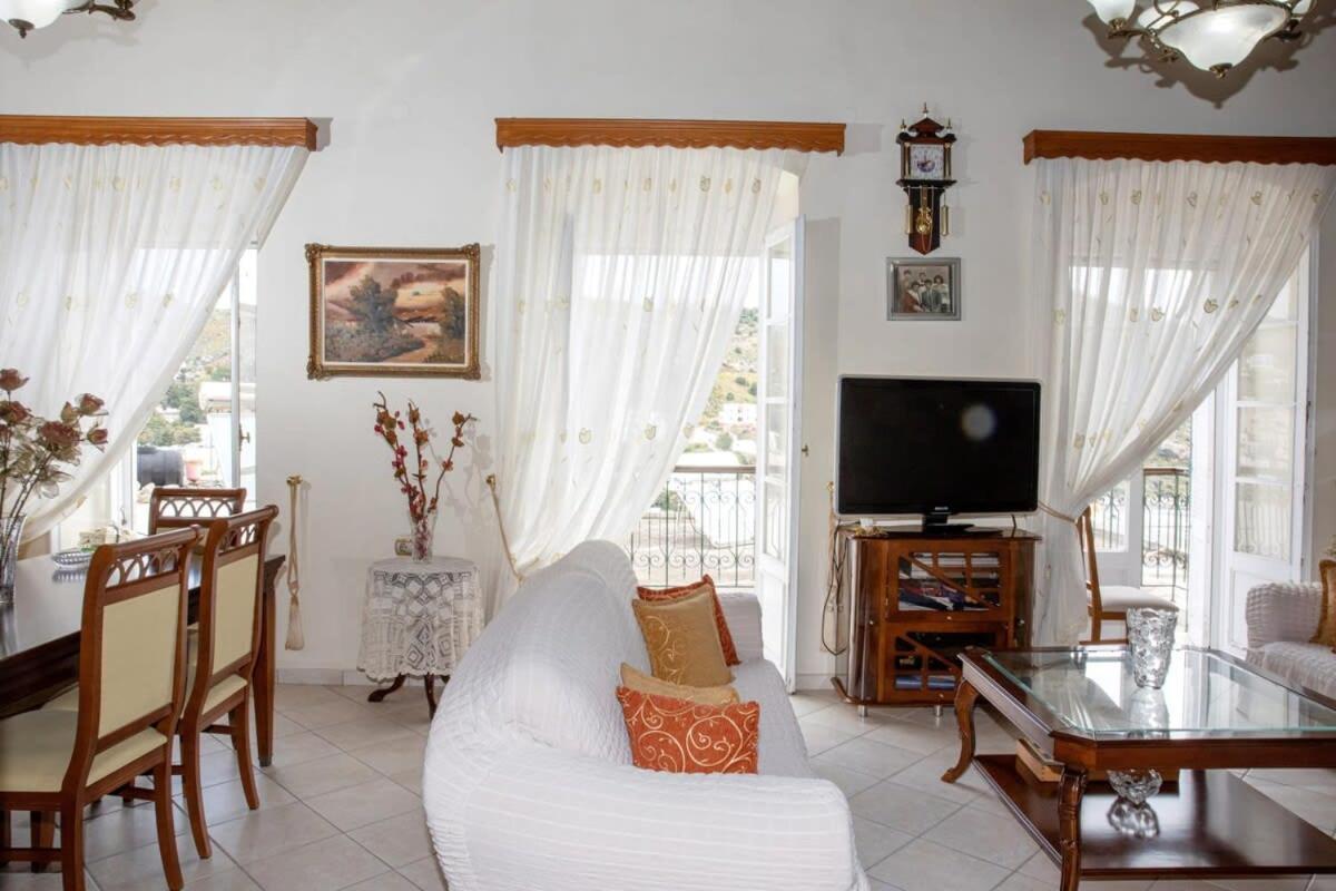 Neoclassical Splendor Unique Experience In Leros Panteli 外观 照片