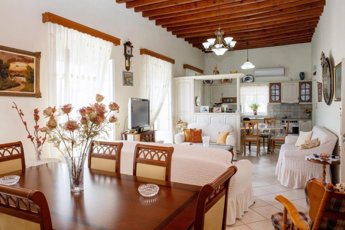 Neoclassical Splendor Unique Experience In Leros Panteli 外观 照片